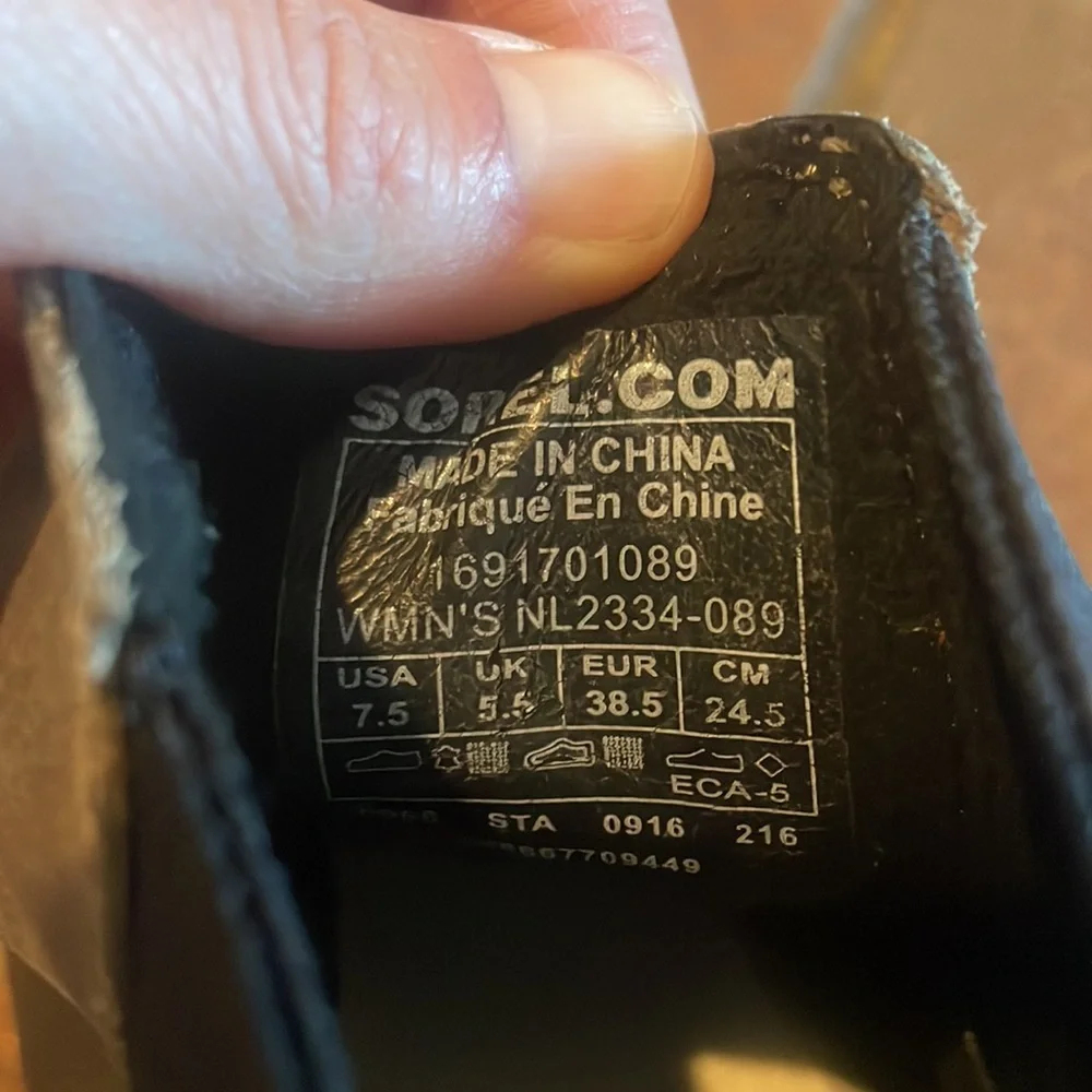 Sorel Gray Lea Ankle‎ Wedge Boots 7.5